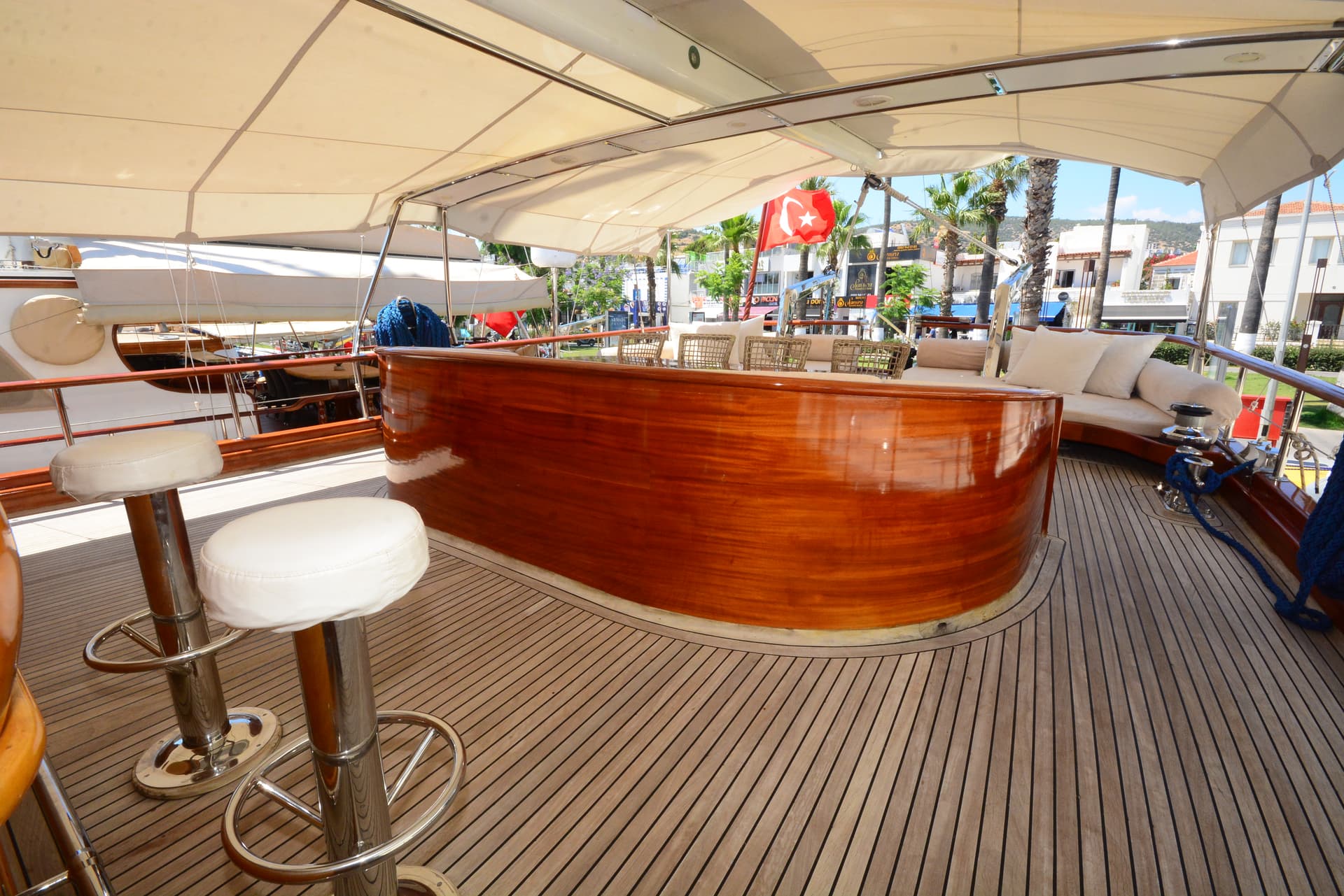 deck