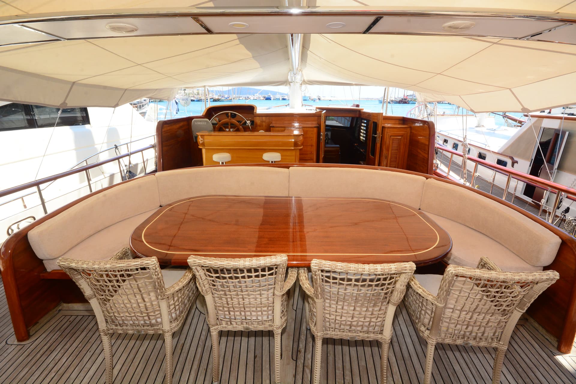 deck